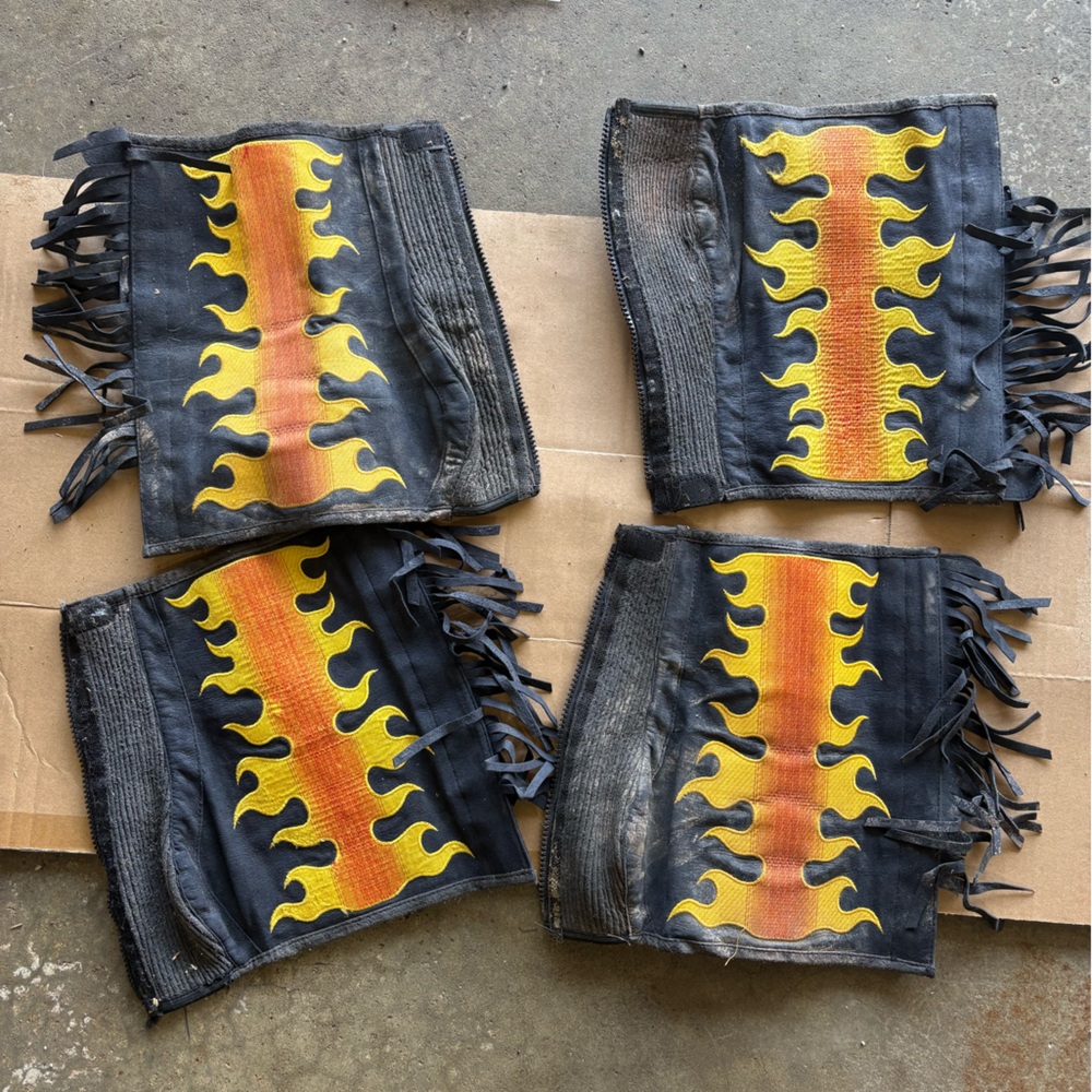 Flame horse sport boots covers